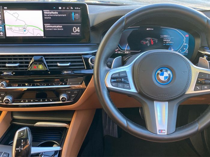 BMW 5 Series 2023