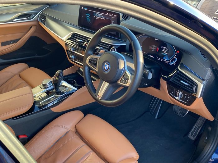 BMW 5 Series 2023