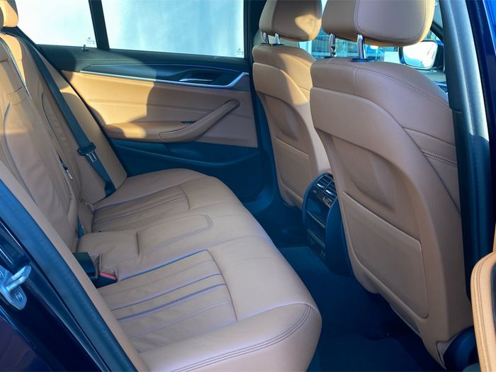 BMW 5 Series 2023