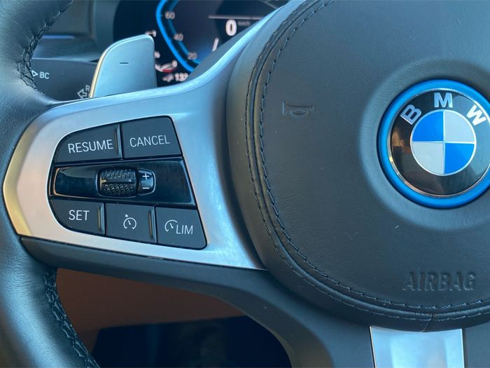 BMW 5 Series 2023