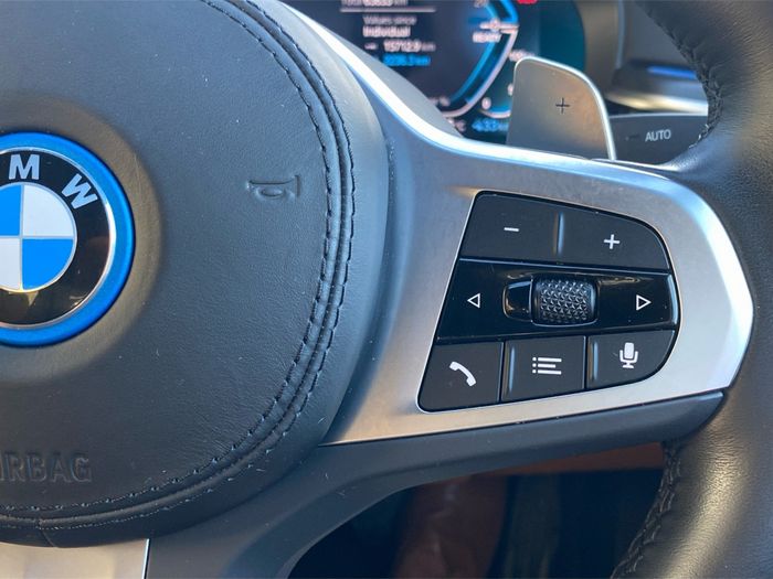 BMW 5 Series 2023