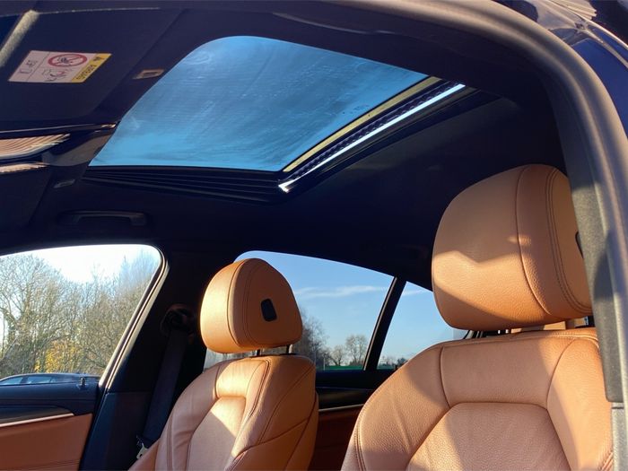 BMW 5 Series 2023