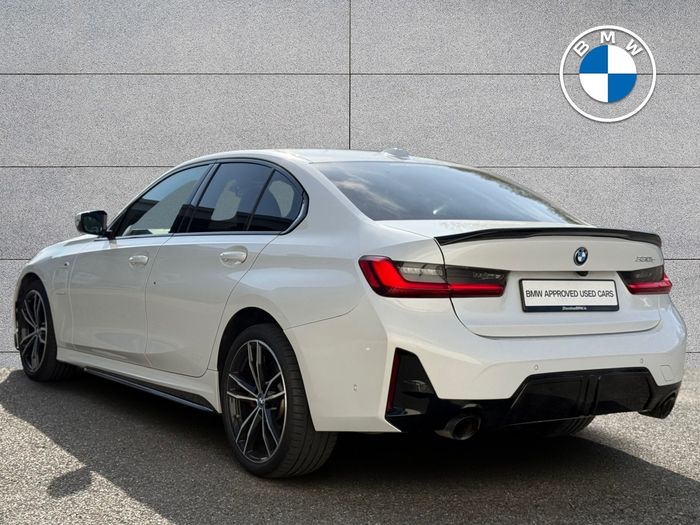 BMW 3 Series 2024