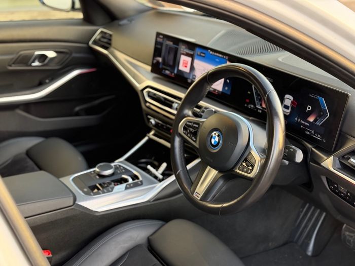 BMW 3 Series 2024