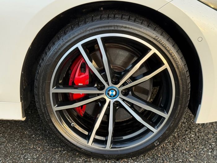 BMW 3 Series 2024