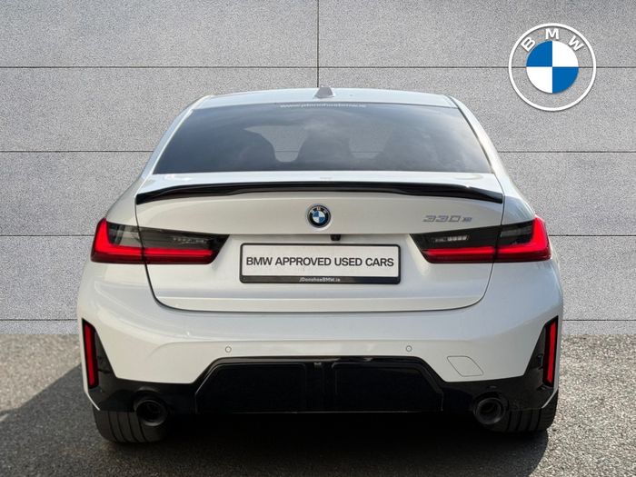 BMW 3 Series 2024