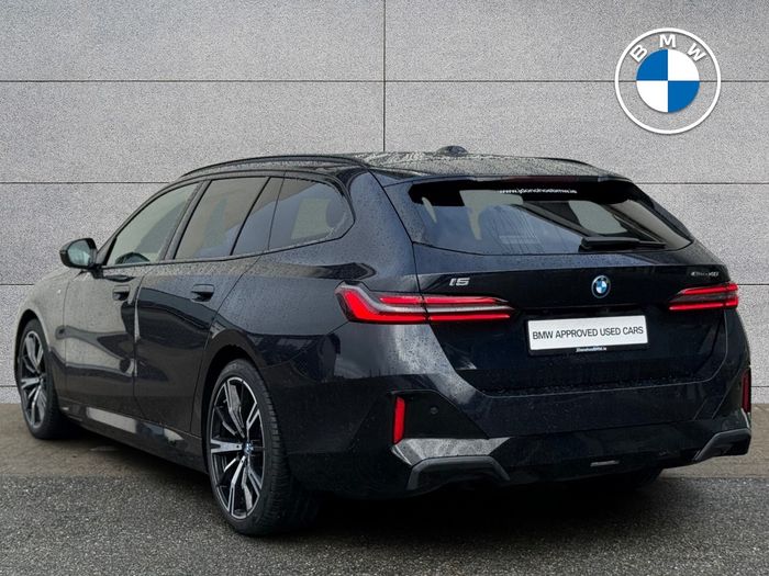 BMW i5 2025