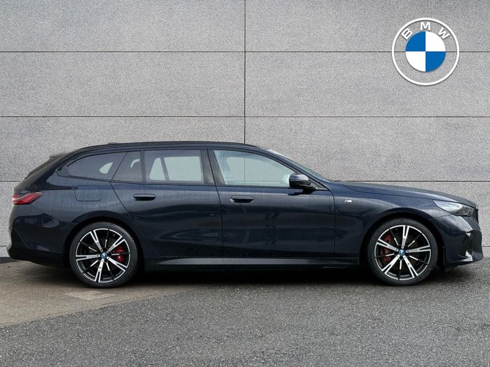 BMW i5 2025