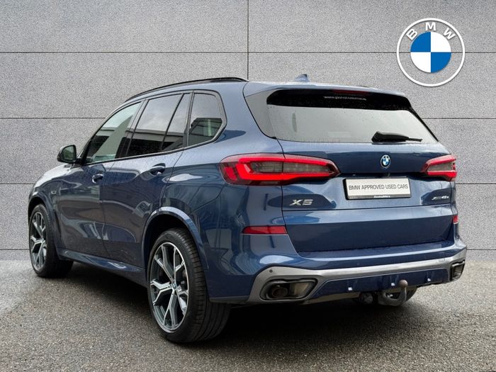 BMW X5 2023