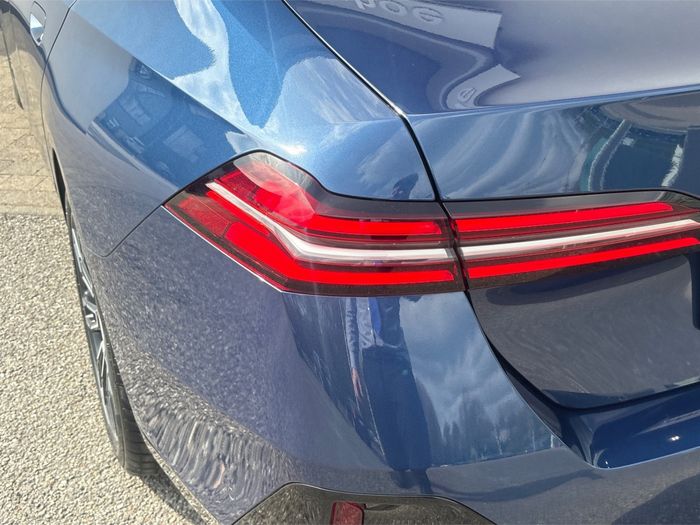 BMW 5 Series 2024