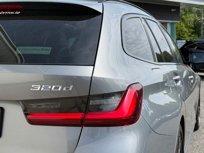 BMW 3 Series 2024