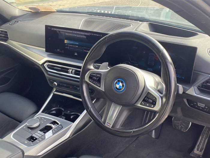 BMW 3 Series 2023