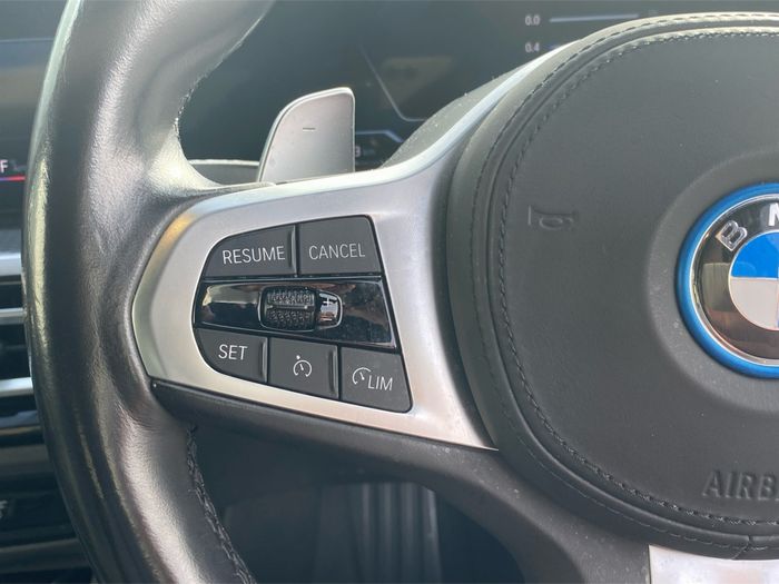 BMW 3 Series 2023