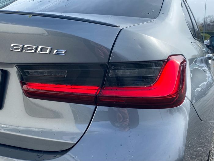 BMW 3 Series 2023