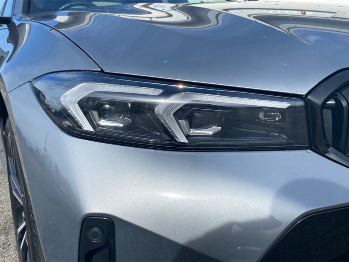 BMW 3 Series 2023