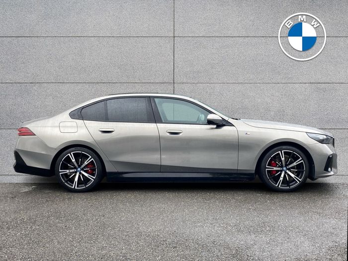 BMW 5 Series 2024