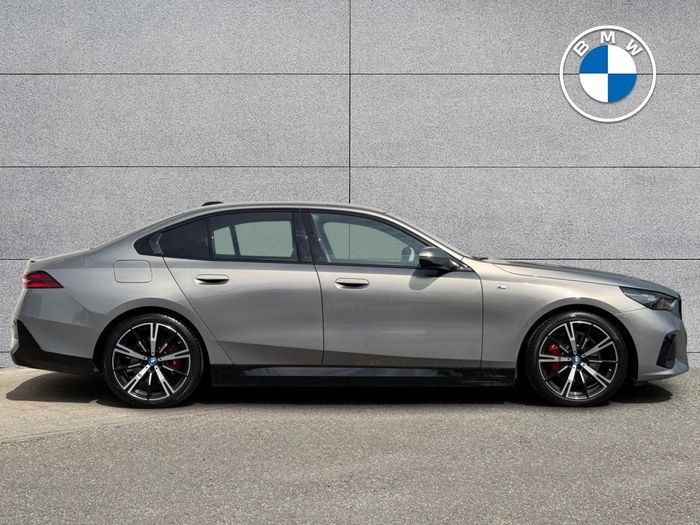 BMW 5 Series 2024