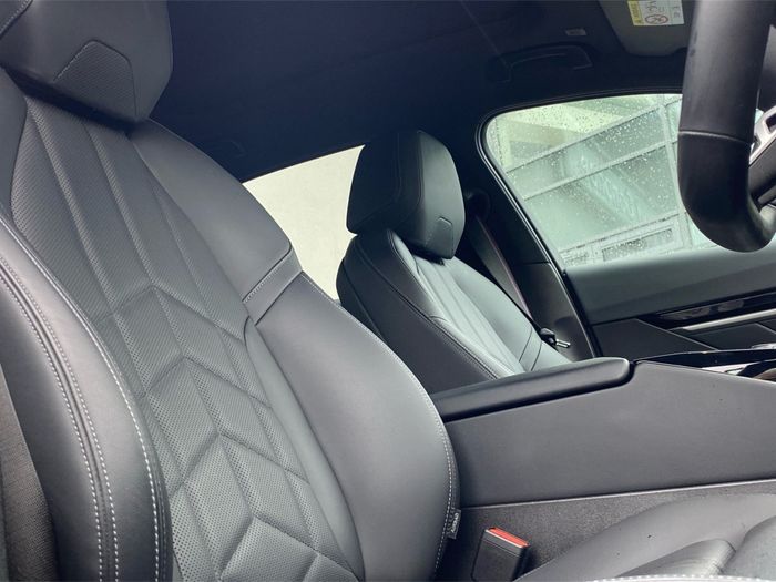 BMW 5 Series 2024