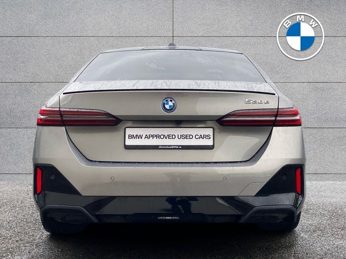 BMW 5 Series 2024