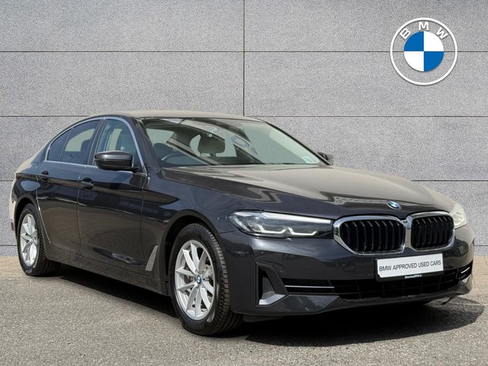 BMW 5 Series 2022