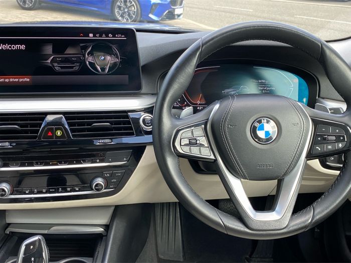 BMW 5 Series 2022