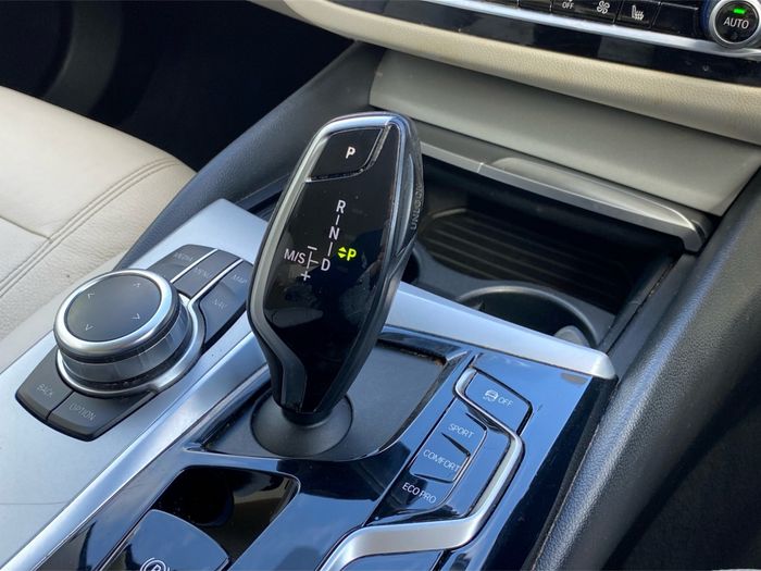 BMW 5 Series 2022