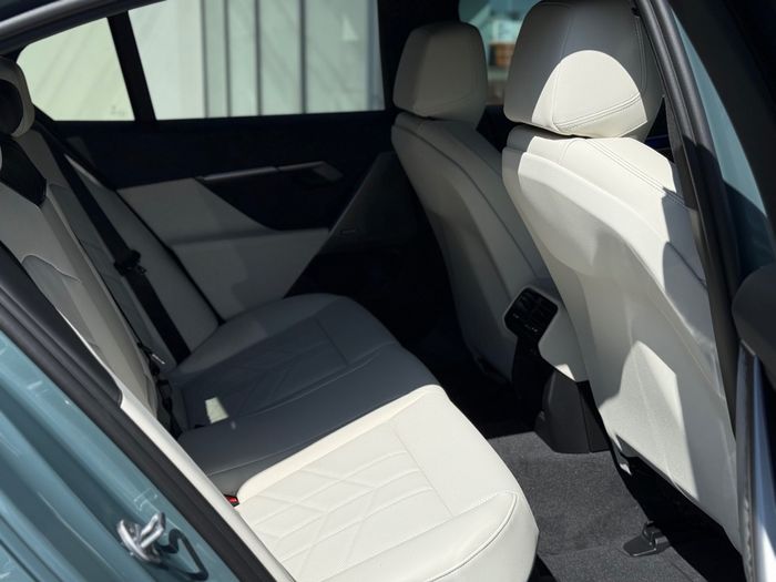 BMW 5 Series 2026