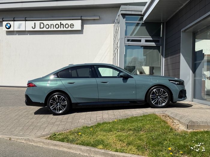 BMW 5 Series 2026