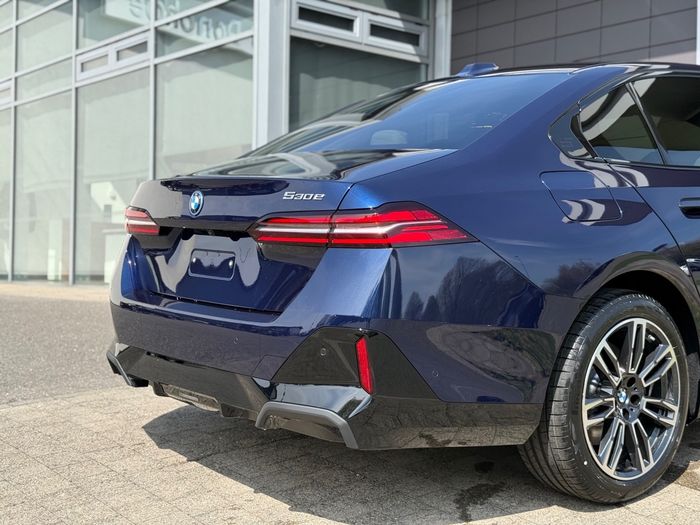 BMW 5 Series 2026