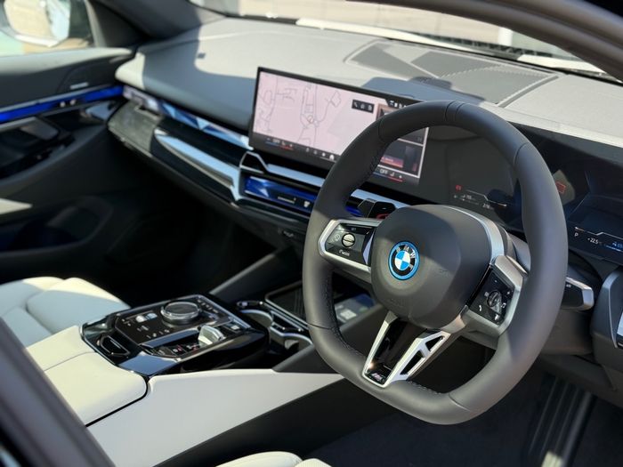 BMW 5 Series 2026