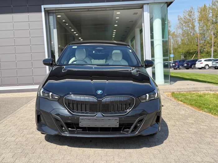 BMW 5 Series 2026