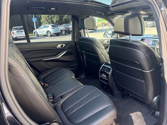 BMW X7 2020