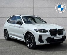BMW iX3 2023