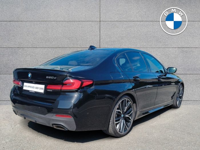 BMW 5 Series 2022