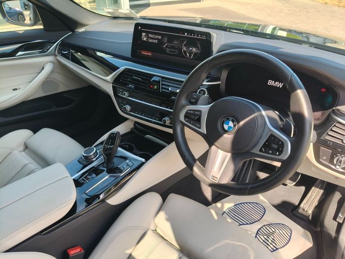 BMW 5 Series 2022