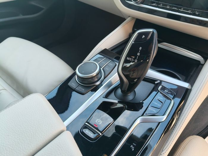 BMW 5 Series 2022