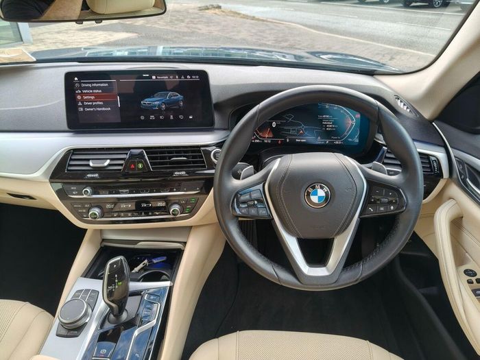 BMW 5 Series 2023