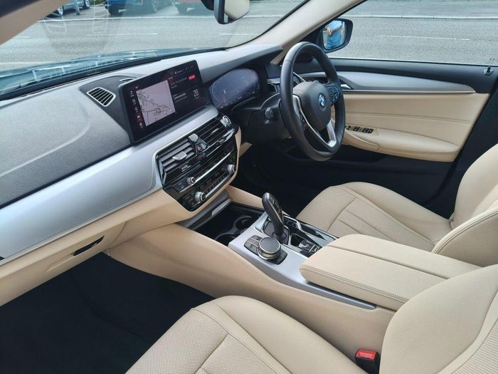 BMW 5 Series 2023