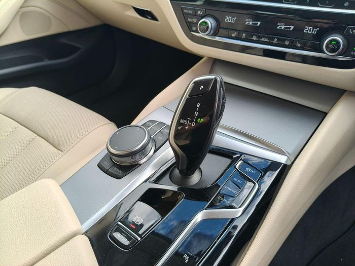 BMW 5 Series 2023