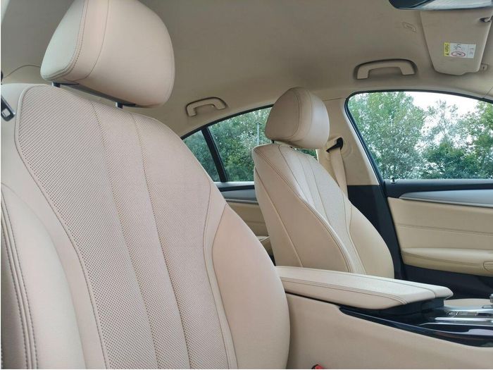 BMW 5 Series 2023
