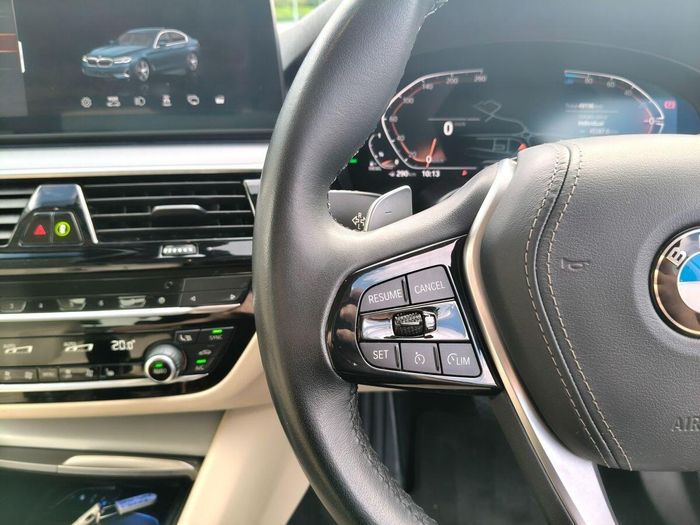 BMW 5 Series 2023