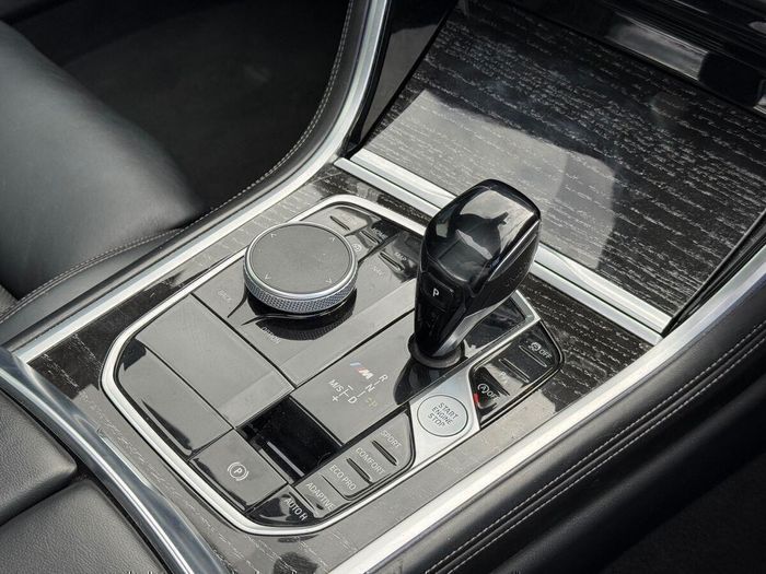 BMW 8 Series 2021