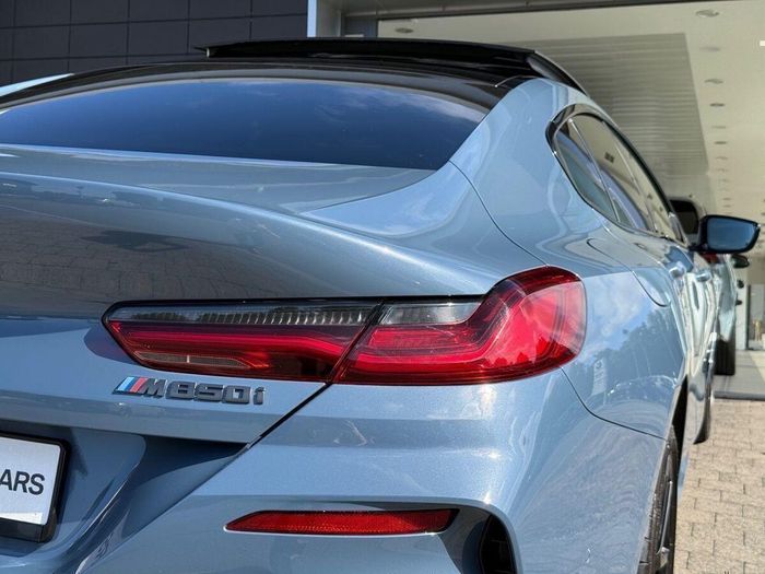 BMW 8 Series 2021