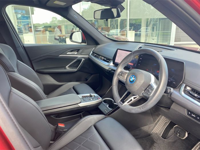 BMW iX1 2026
