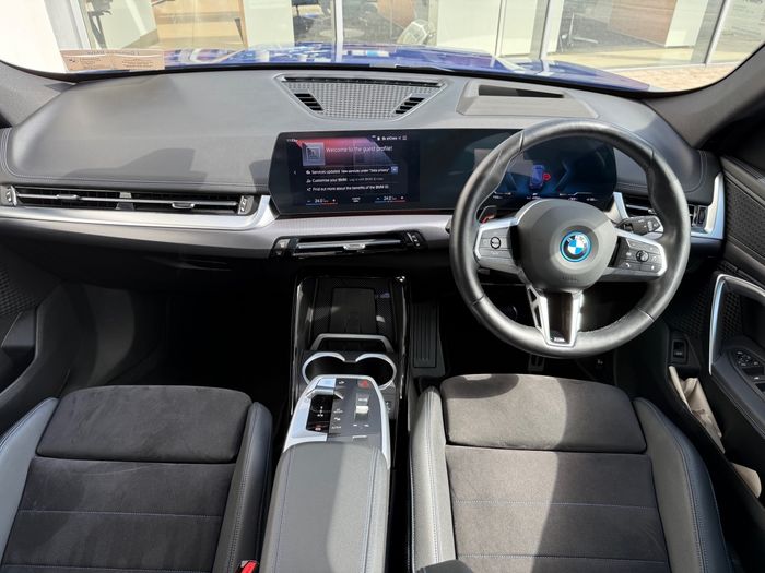 BMW iX1 2023