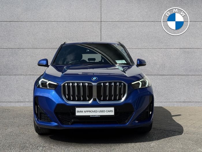 BMW iX1 2023