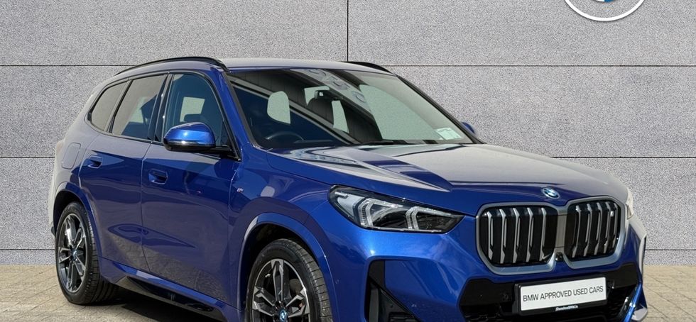 BMW iX1 2023