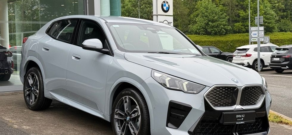 BMW iX2 2026