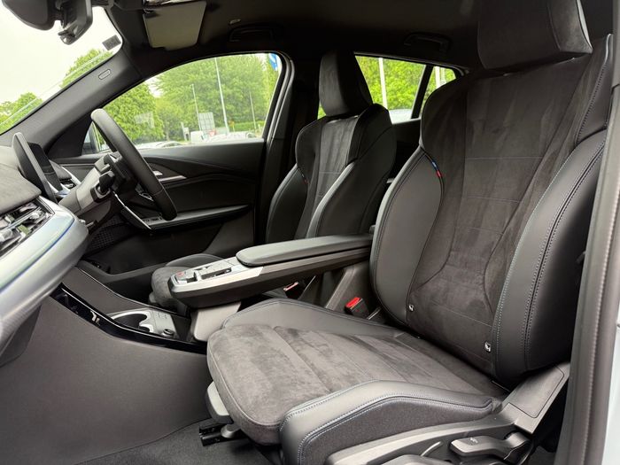 BMW iX2 2026