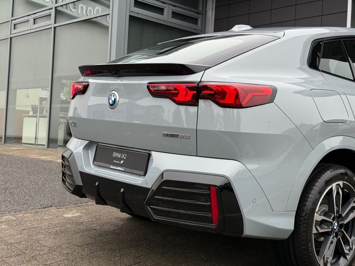 BMW iX2 2026